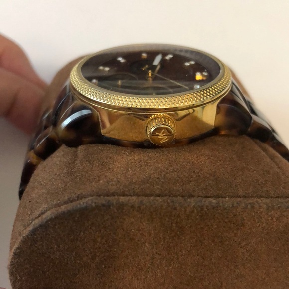 Tortoise shell Michael Kors Watch - Picture 6 of 7